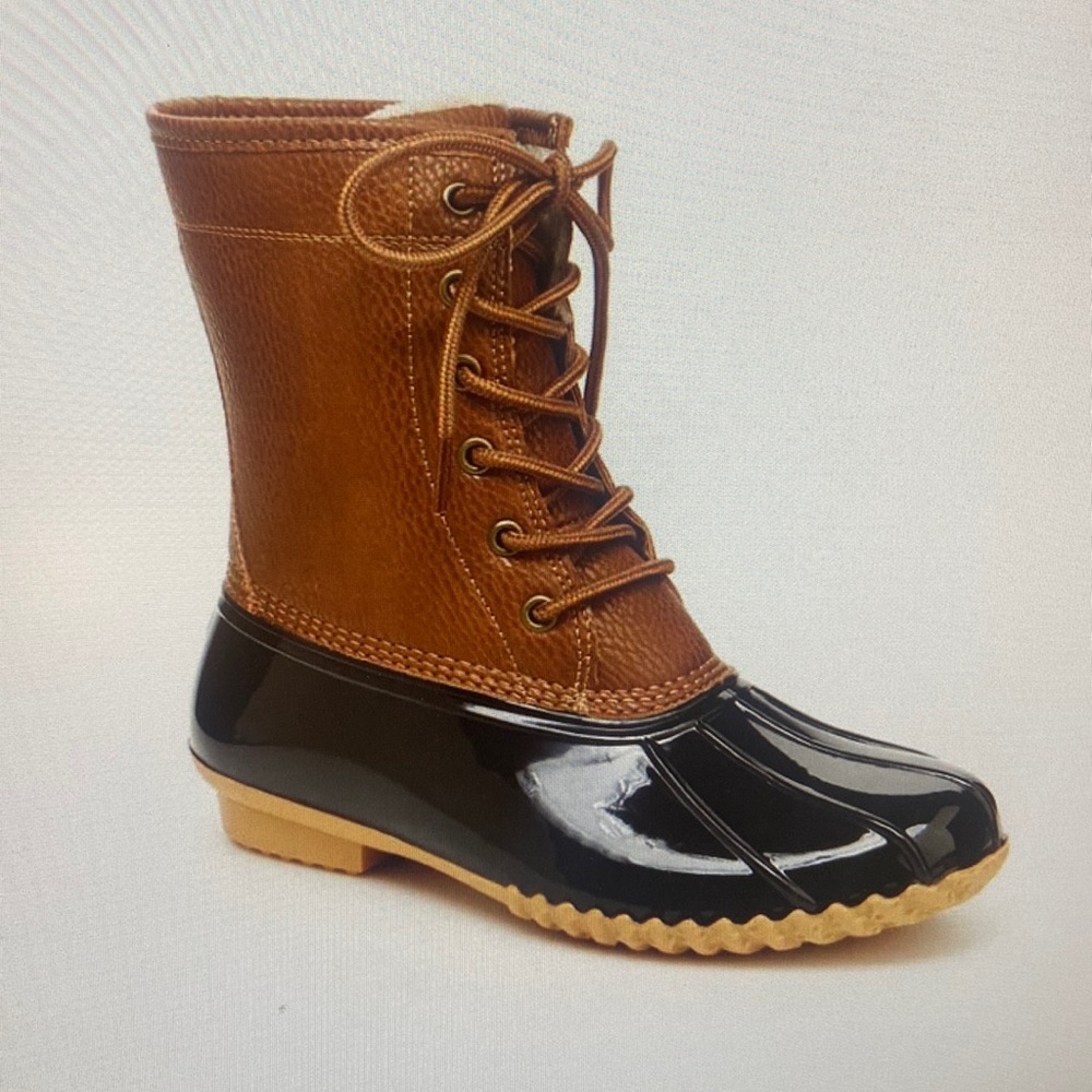 Womens Maplewood Casual Duck Rain Boot Size 9, blue brown rain boot. Used w/ tag